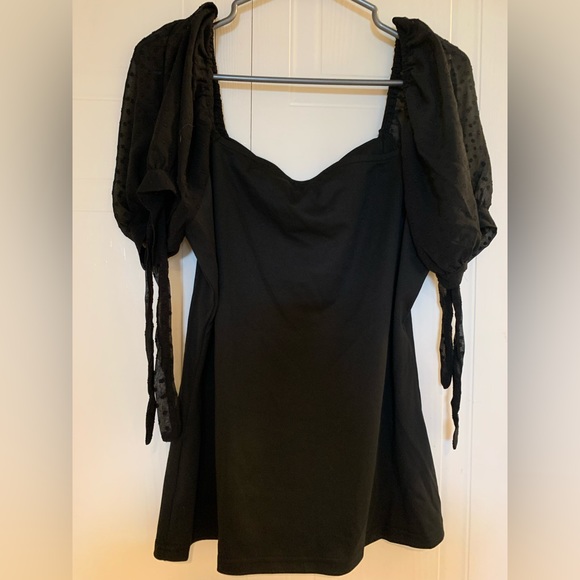 Belle Poque, black short sleeve top. New with tag - Picture 2 of 3